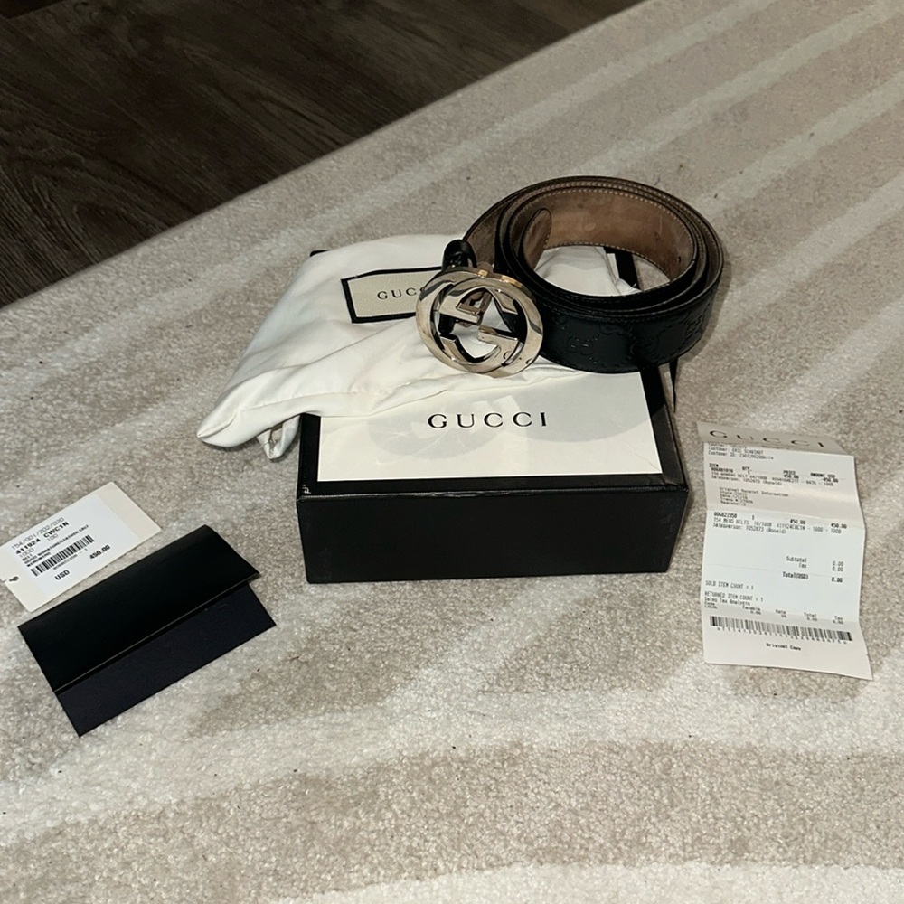 Men’s Gucci Signature Calfskin Leather Belt